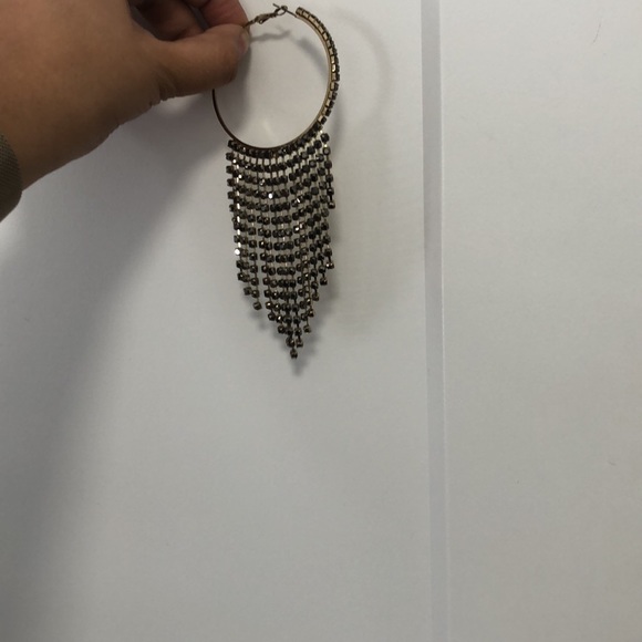 Women’s Earrings - Picture 3 of 3